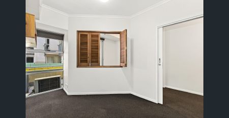 TWO BEDROOM APARTMENT. - Photo 5
