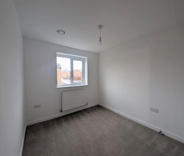 3 bedroom detached house to rent - Photo 4