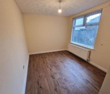 1, 39 Thorndale Avenue, Belfast, BT14 - Photo 2