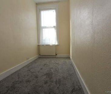 2 bedroom property to rent in Southend On Sea - Photo 4