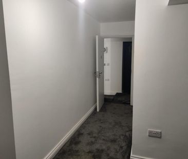 1 bedroom Flat To Let - Photo 6