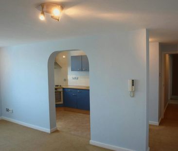 Apartment to rent on - Photo 3