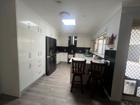 Boronia Heights - Photo 5