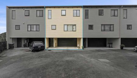 Onehunga 4 bedroom with 2 bathroom - Photo 5