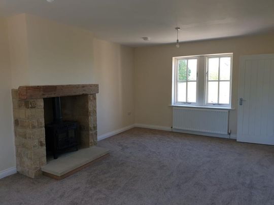 3 bedroom detached house to rent - Photo 1