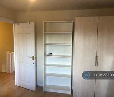 1 bedroom in a house share to rent - Photo 5