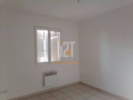 Maison à louer - Théziers 4 pièces de 75 m² - Photo 2