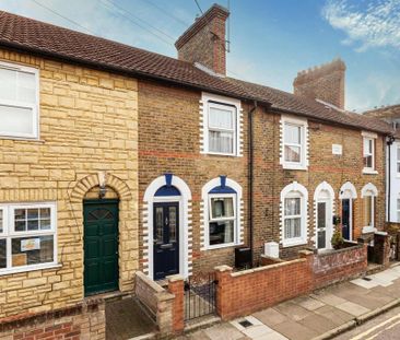 3 bedroom terraced house to rent - Photo 6