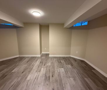 For Lease - 7 Redmond Drive, Ajax, Ontario - Photo 2