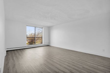 For Lease - 294 Saulsbury Street Unit# 309, Strathroy-Caradoc, Ontario - Photo 3