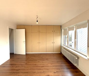Gezinswoning met 4 slaapkamers en ruime tuin! - Photo 2