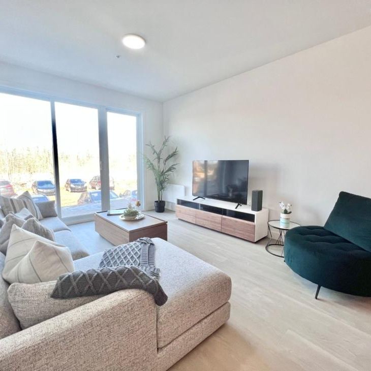 Appartement à louer - Montréal (Pierrefonds-Roxboro) (Pierrefonds/Centre Ouest) - Photo 1