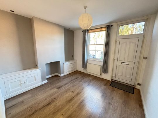 2 bedroom terraced house to rent - Photo 1