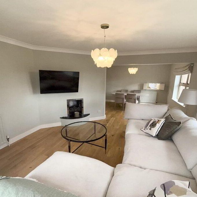 14 Danesfort, Belfast, BT9 5QL - Photo 1