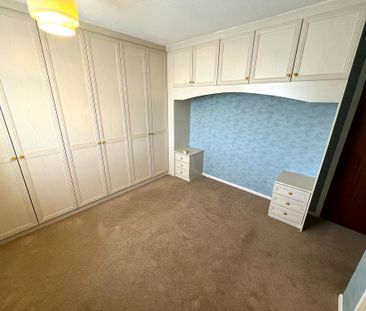 3 bedroom flat to rent - Photo 5