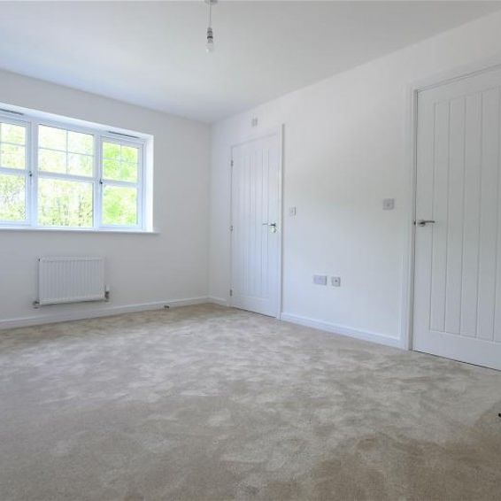 3 Bedroom Detached To Let - Photo 1
