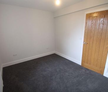 2 bedroom detached house to rent - Photo 3
