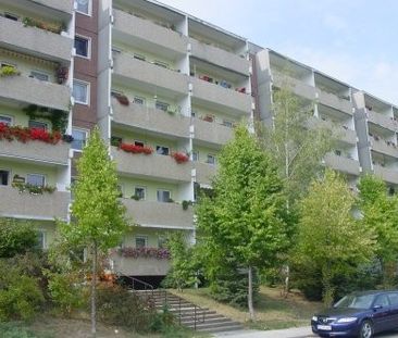 3-Raum-Wohnung mit Balkon günstig mieten - Photo 2