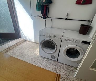 Schöne, modern möblierte Wohnung - Photo 3