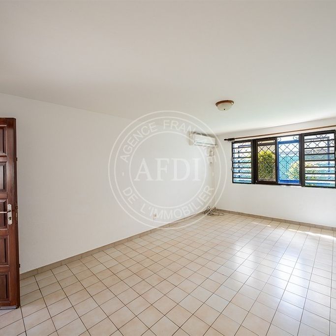 Villa - Fort-de-france - Photo 1