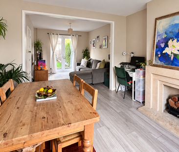 3 bedroom flat to rent - Photo 5