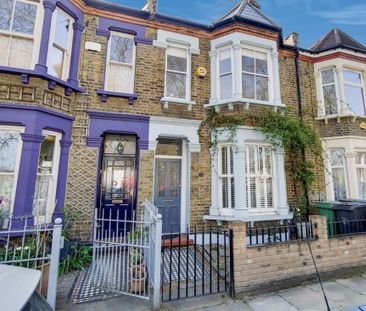 Room in a Shared House, Scawen Road, SE8 - Photo 4