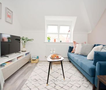 2 bedroom flat to rent - Photo 2