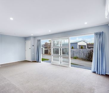 Five Bedroom Home Near Waikato Hospital - Photo 3