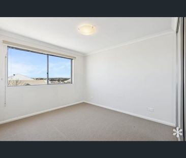 33 Ladera Drive, Clarkson, WA 6030 - Photo 6