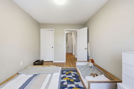 For Lease - 348 Highland Road Unit# 5, Hamilton, Ontario - Photo 5