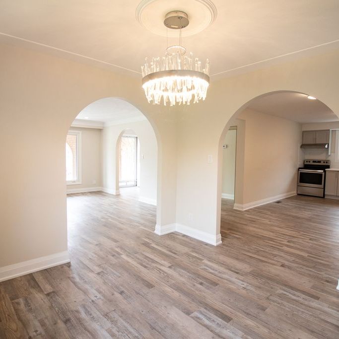 For Lease - 510 Queen Victoria Drive Unit# Main, Hamilton, Ontario - Photo 1