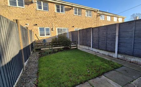 3 bedroom terraced house to rent - Photo 4