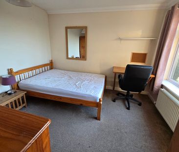 5 bed house to rent in Bluebell Crescent, Norwich, Norwich - Photo 6