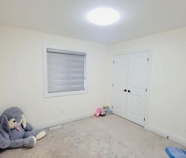 For Lease - 2633 Bobolink Lane, London South, Ontario - Photo 2