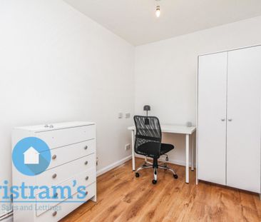 6 bed End Terraced House for Rent - Photo 1