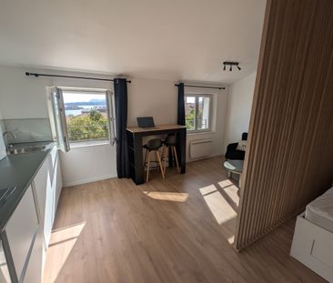 Studio meublé entièrement rénové Toulon, secteur Place d'A - Photo 1