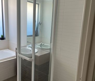 Coolbellup - Photo 4