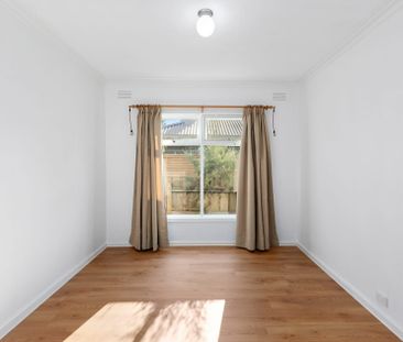 Nunawading - Photo 2