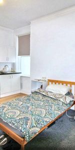 Killingworth Road, South Gosforth, Newcastle upon Tyne, Tyne and Wear, NE3 1TB - Photo 4