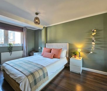 3 Bed Maisonette, Moore Walk, E7 - Photo 6