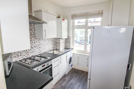 1 bedroom flat to rent - Photo 3