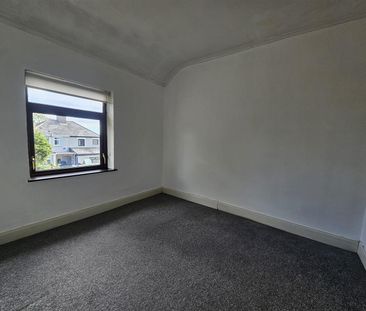 7 Silverstream Parade, - Photo 2