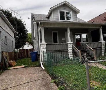 3268 BABY — 3 Bedroom - Photo 1