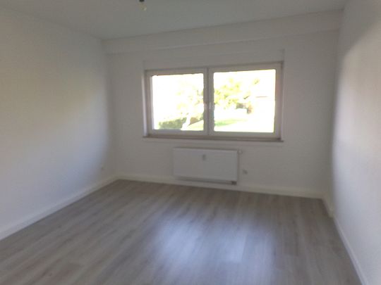 Modernes Wohnen 3 Zimmer mit Balkon in der 1 Etage - Photo 1