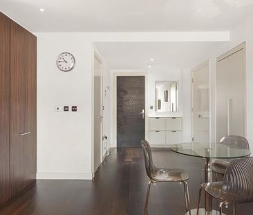 1 Bed Flat, Moore House, SW1W - Photo 3