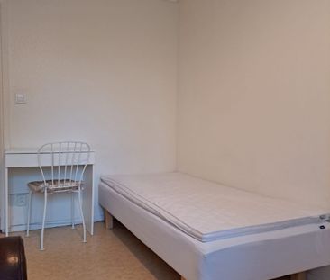 Duvbovägen, Spånga - Foto 4