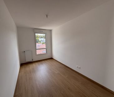 APPARTEMENT T3 A LOUER - DECINES CHARPIEU - 65.88 m2 - 920 € charge... - Photo 2
