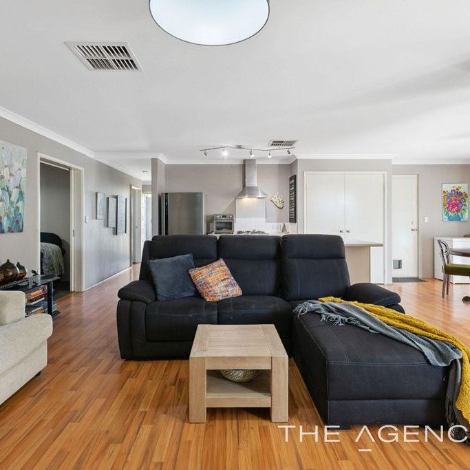 Spacious Family Home with Theatre, Study & Alfresco Living - Photo 1