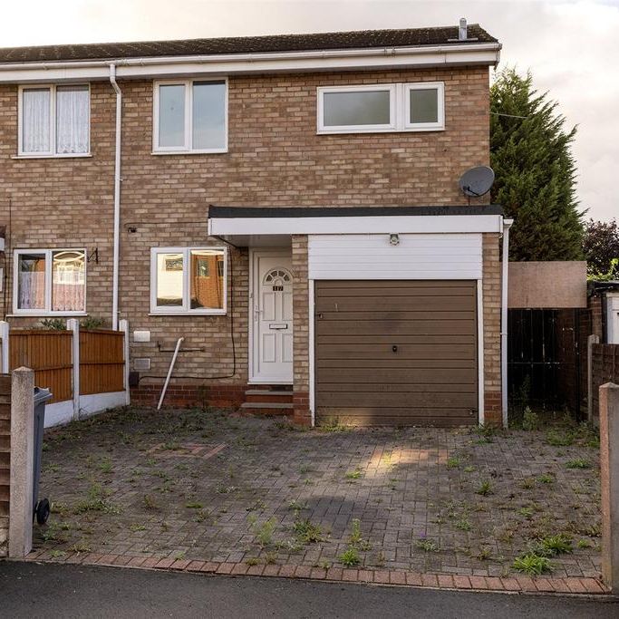 3 bedroom semi-detached house to rent - Photo 1