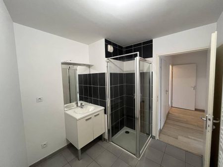 Appartement 3 pièces - - Photo 4